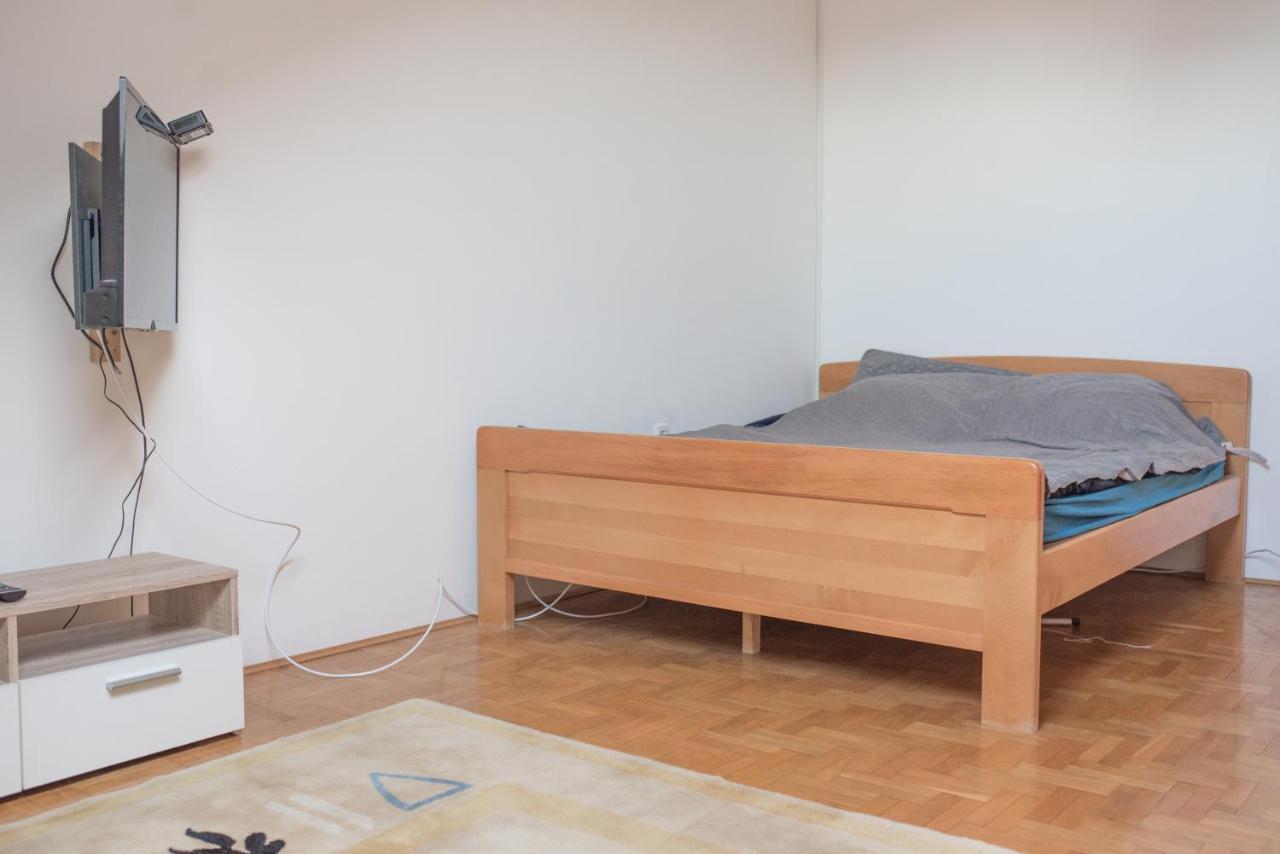 Apartman Marko Novi Sad Eksteriør billede